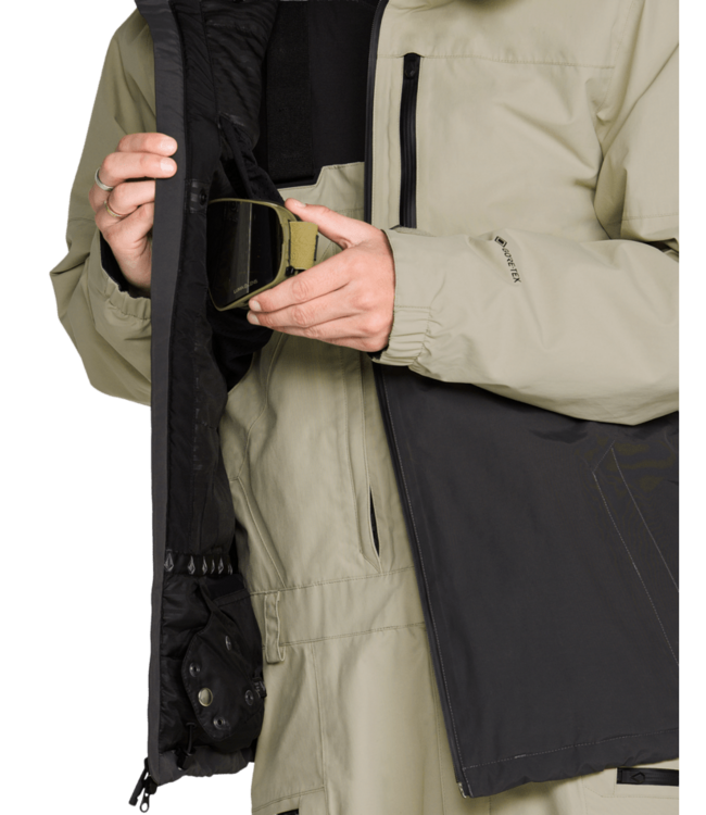 Volcom Men's L Insulated Gore-Tex Jacket