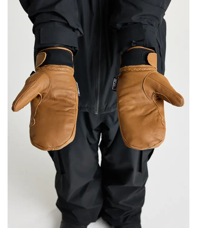 Yuki Threads Legit Mitt