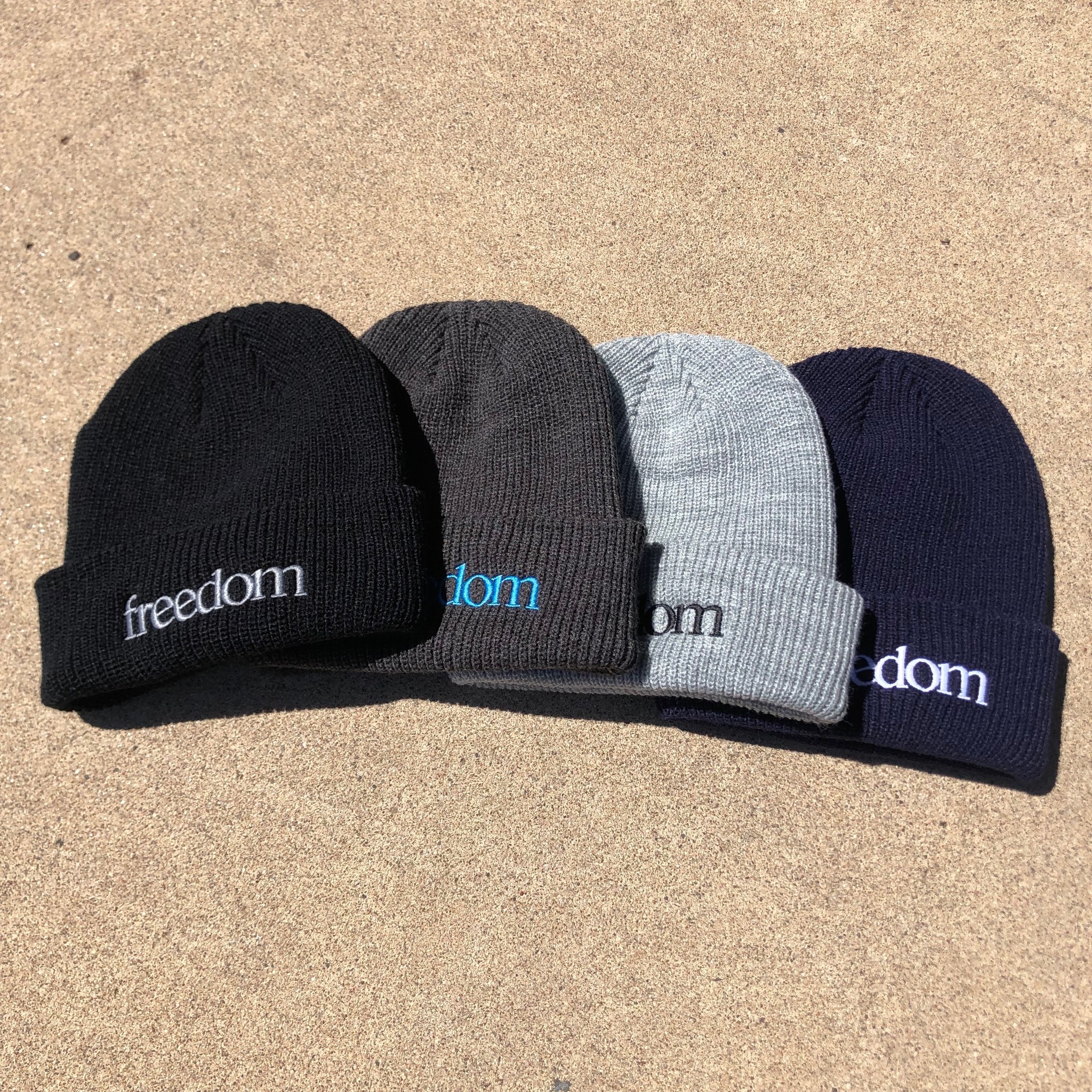 Freedom Boardshop BEANIE-FREEDOM OG CUFF