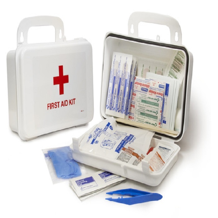 Safe Cross Saskatchewan Regulation First Aid Kits, Plastic Box