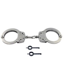 100 - Chain Handcuff