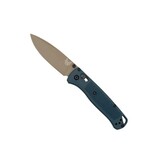 Benchmade Bugout, Axis, Drop Point Crater Blue