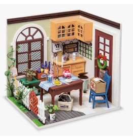 Hands Craft DIY Miniature Charlie's Dining Room