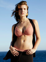 Chantelle Soutien-gorge plongeant Chantelle Norah chic C16MNA