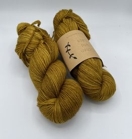 Lichen And Lace 80-20 Sock - Amber