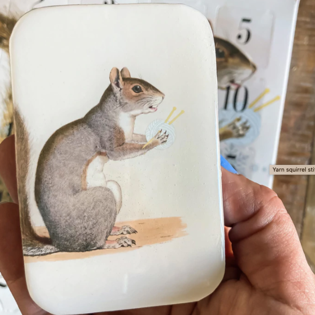 Yarn Squirrel Tin