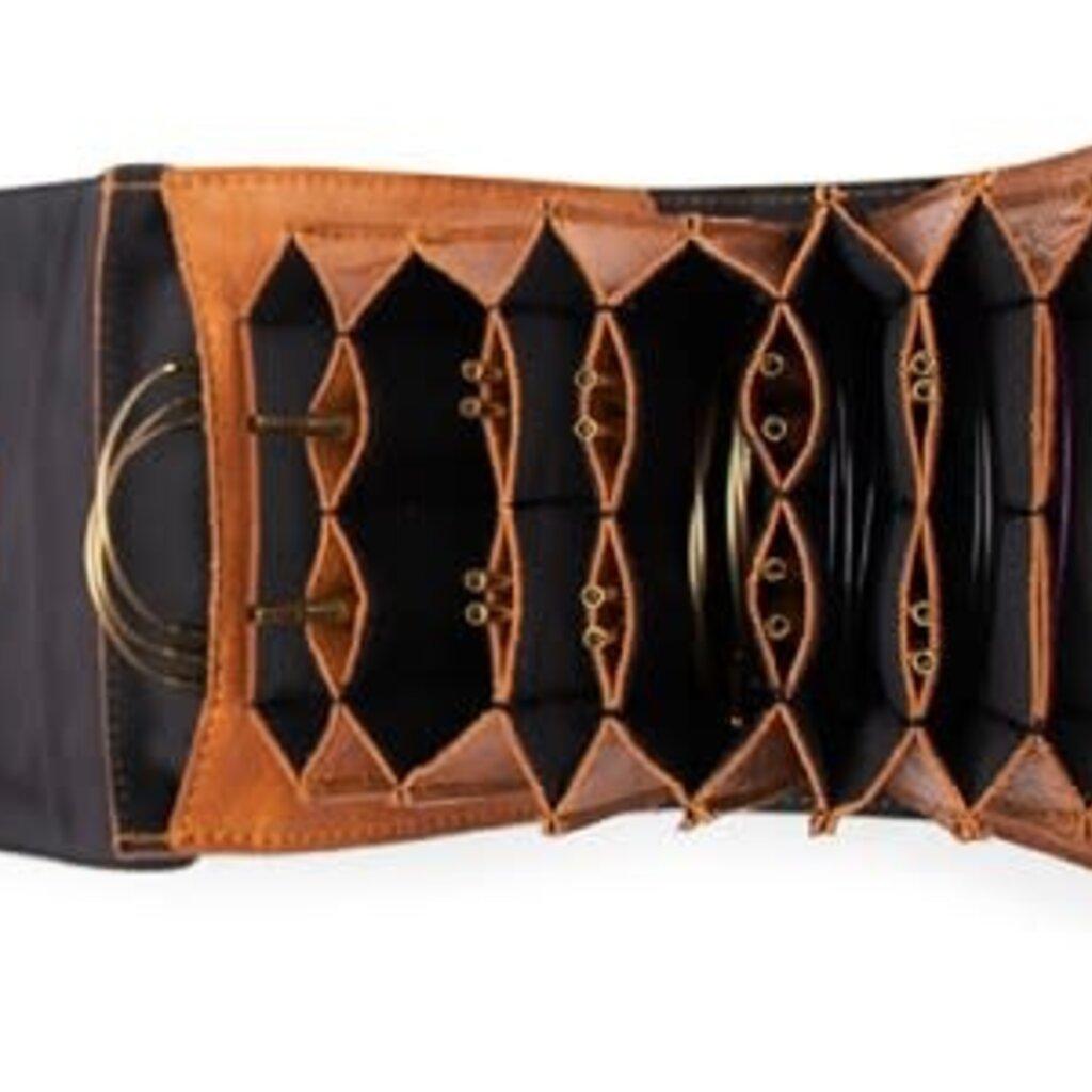 muud Betina Needle Case Whisky
