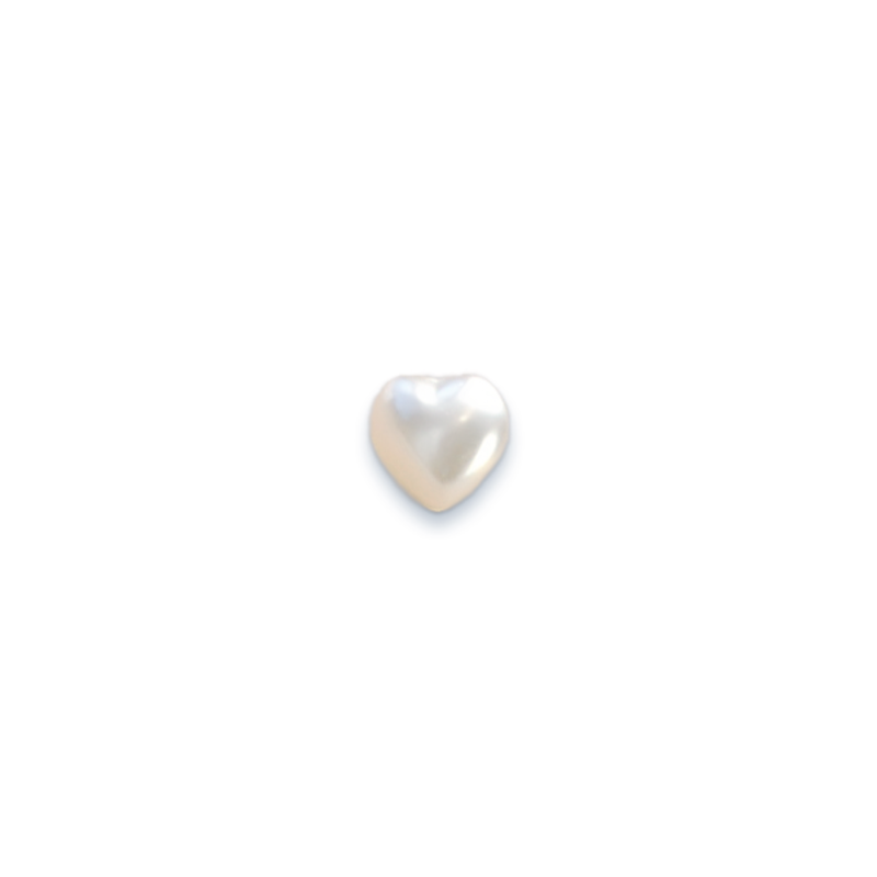 Off White Vintage Heart Pearlized Glass Shank 10mm