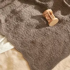 Sandnes Garn Colette Blanket (2406 No 3)