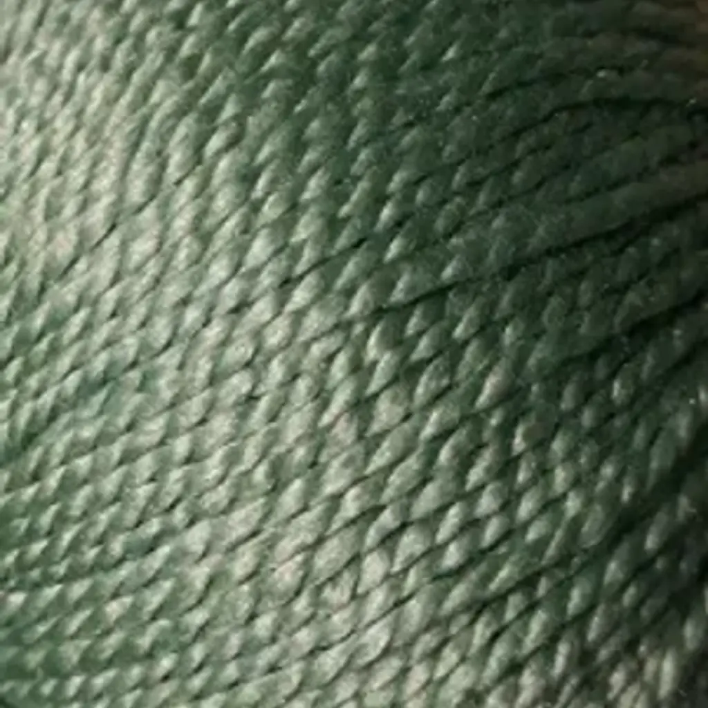 Gathering Yarn Vera