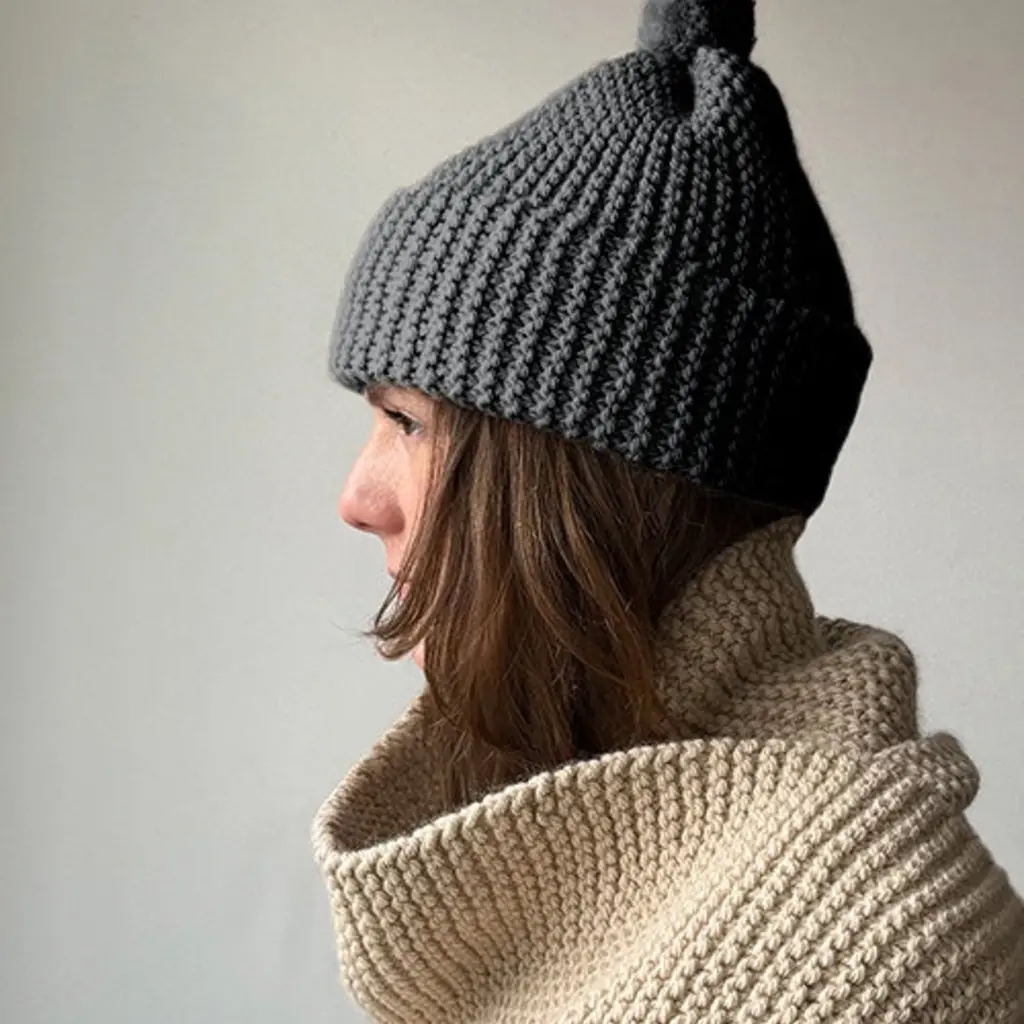 DIY Learn to Knit Kit | Classic Pom Beanie