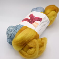 Fleece Artist Honey Thrum Socks