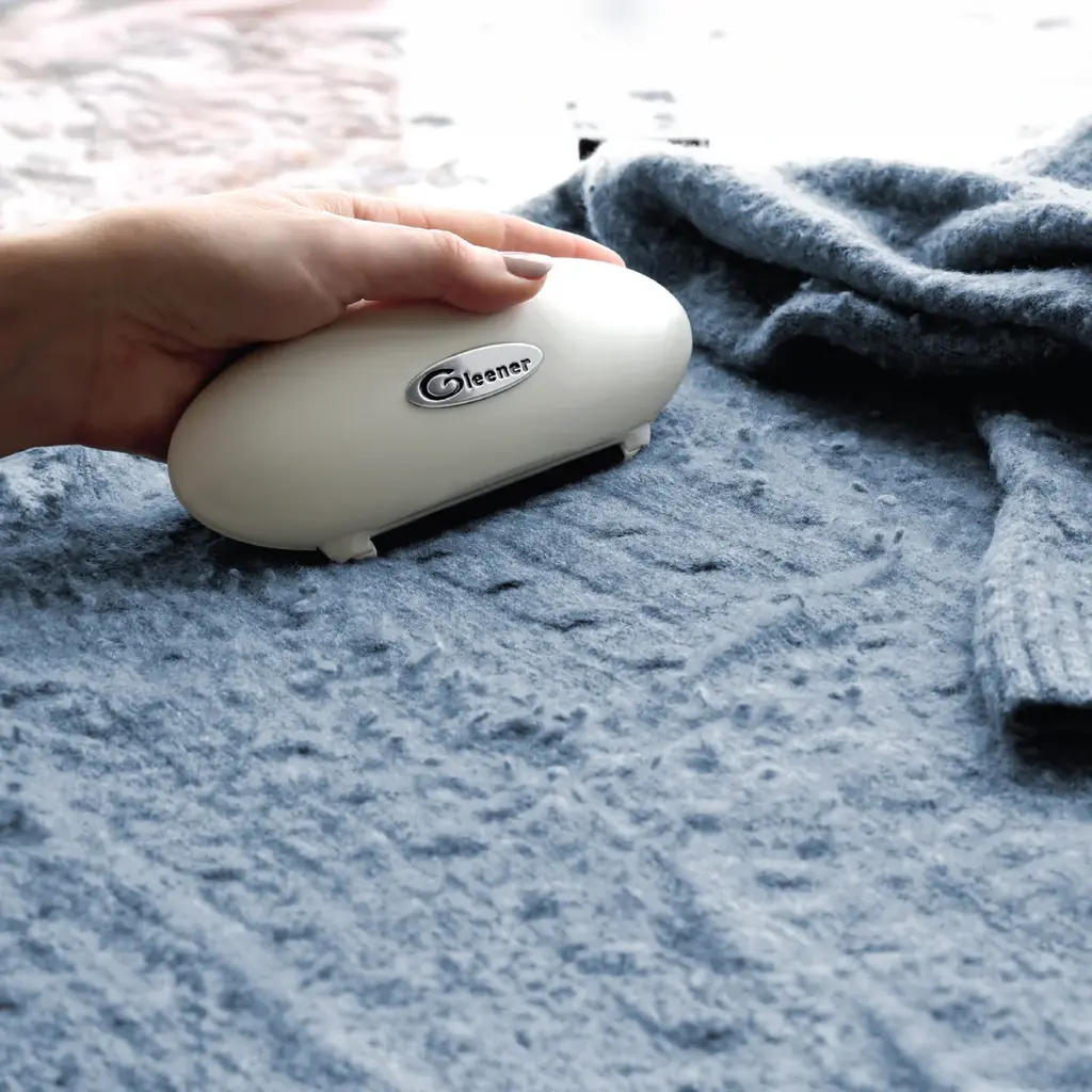 Gleener Compact Fabric Shaver & Lint Brush