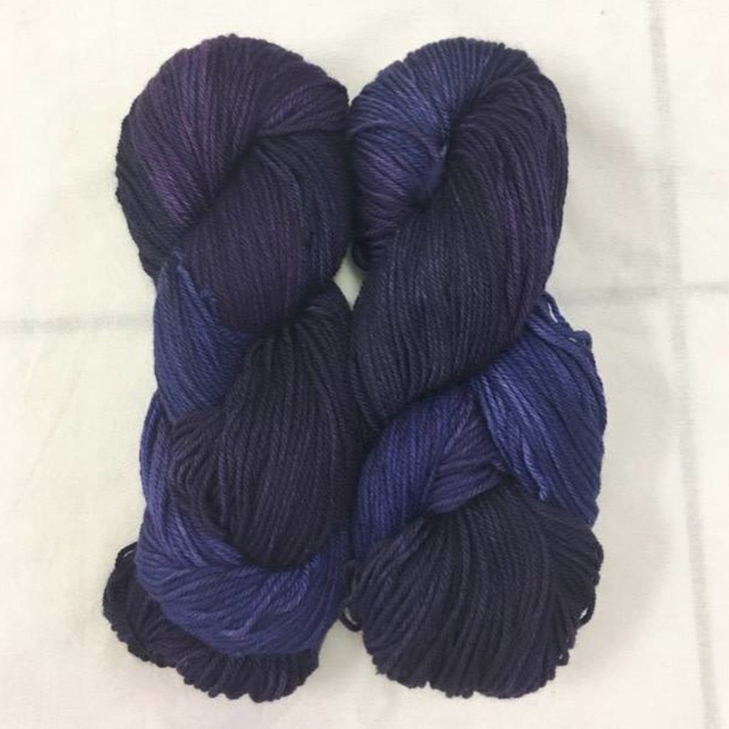 Hand Maiden Fleece Artist Chinook - Violetta