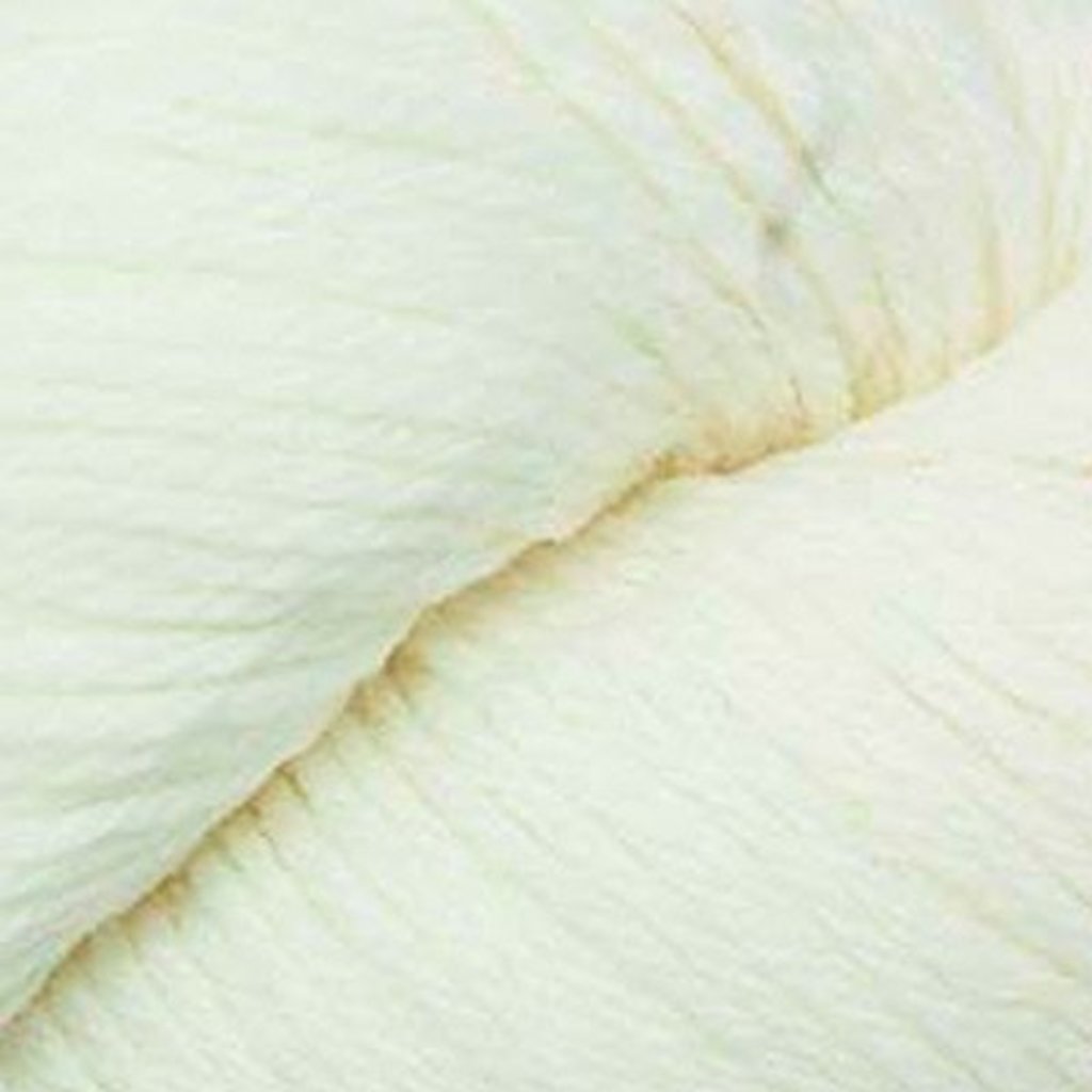 Cascade 220 Solids - White (8505)