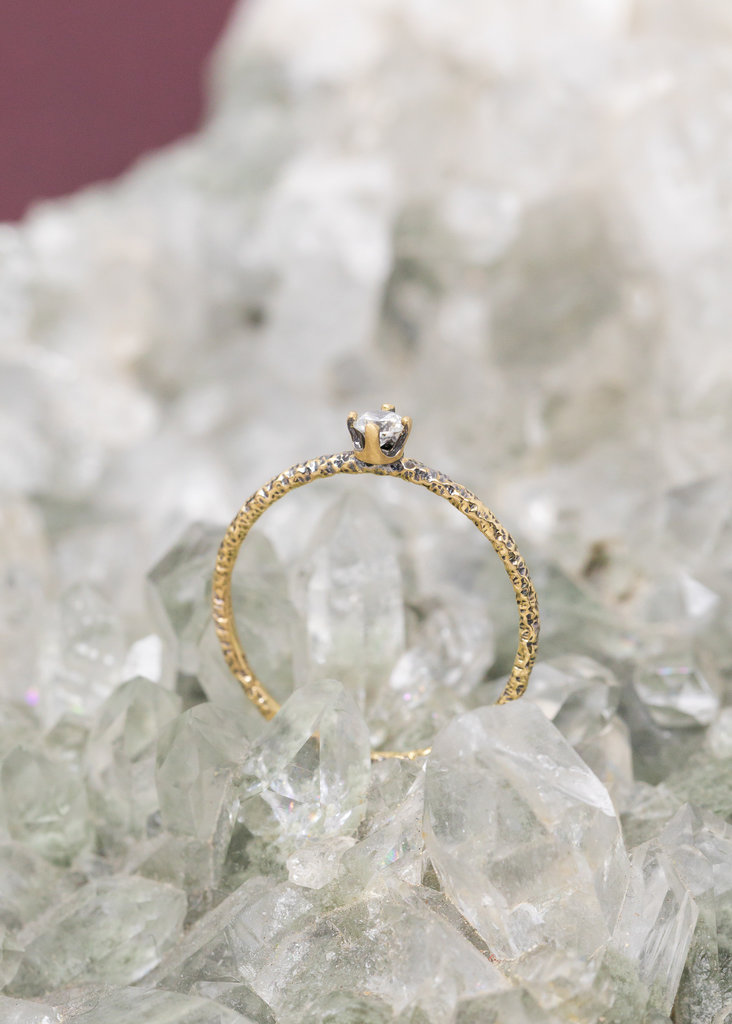 Satomi Kawakita Jewelry Satomi Kawakita Homespun White Diamond Solitaire