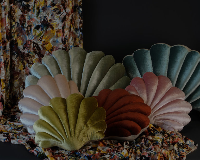 tamar mogendorff shell pillow