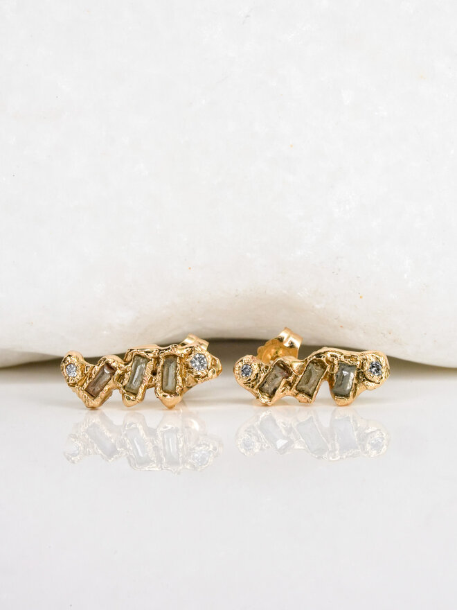 Asrai Garden - Lizzie Mandler Mismatched Double Diamond Link Earrings -  asrai garden