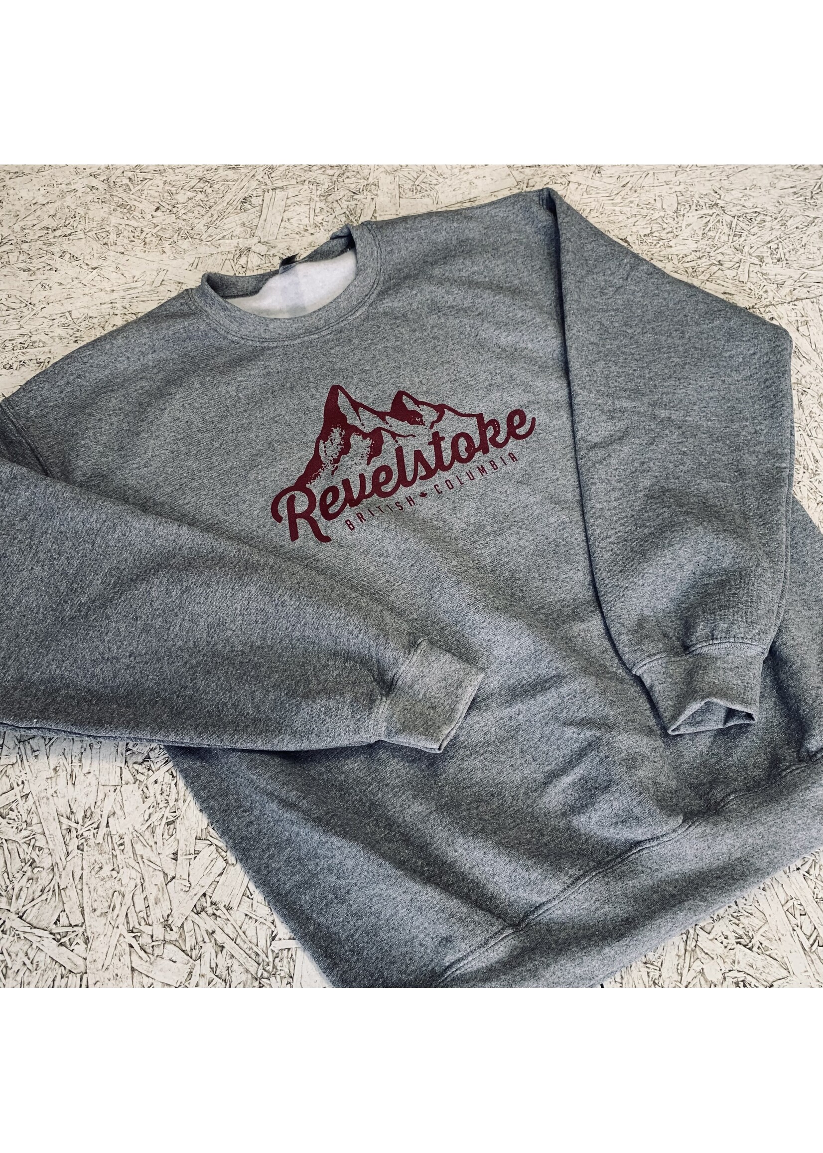 Trading Co. Revelstoke - Mountain Script