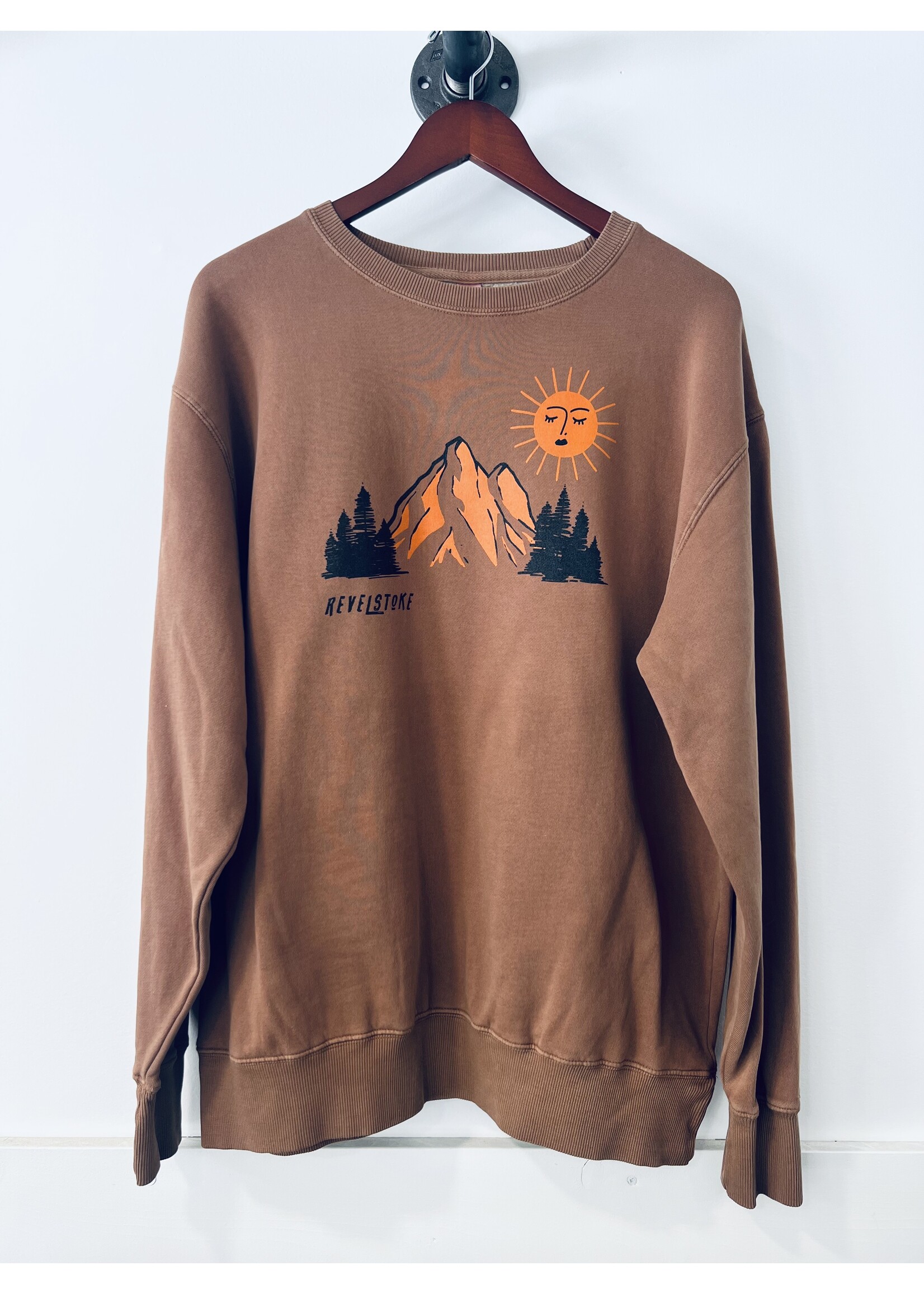 Trading Co. Revelstoke - Shine On Crew