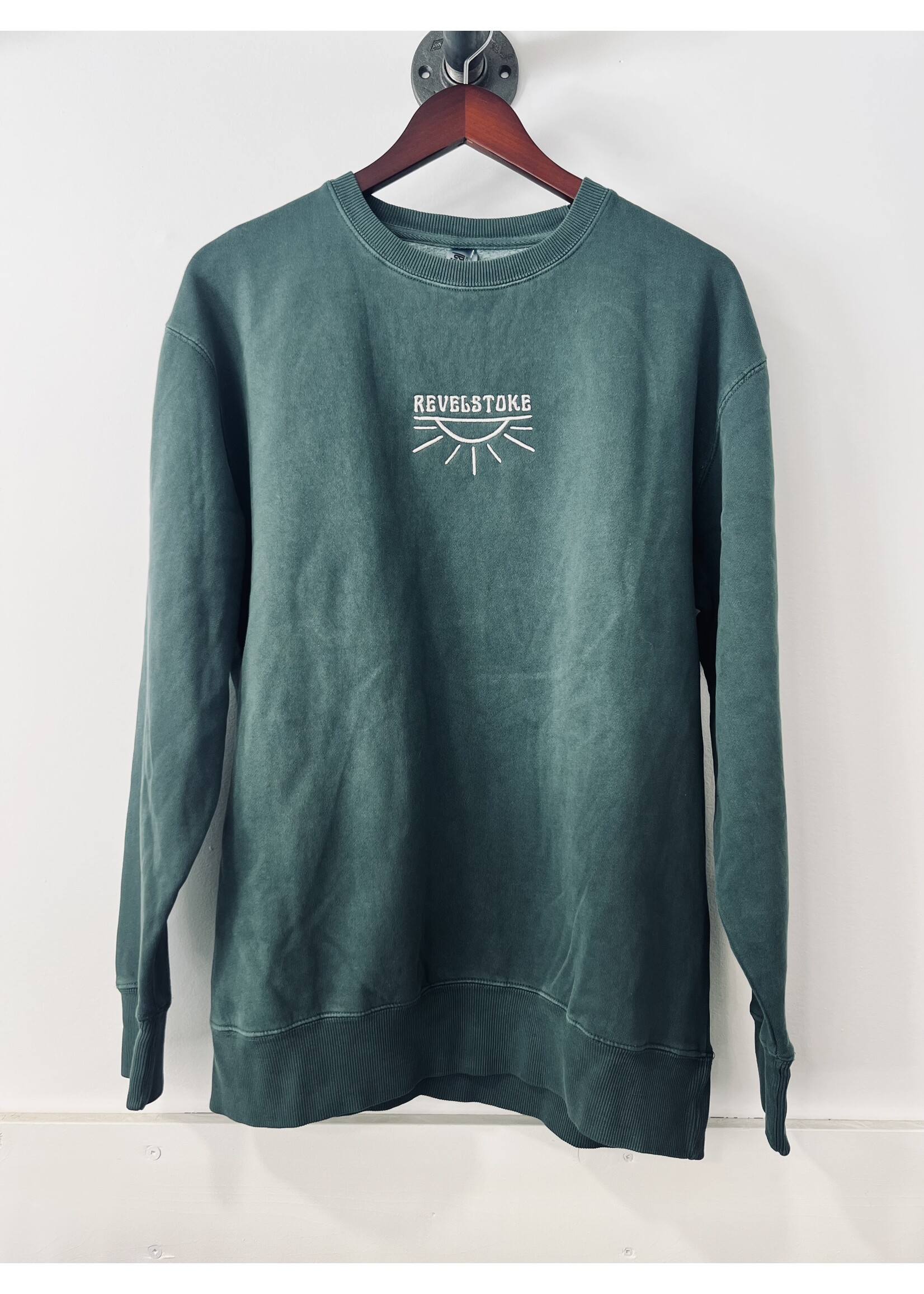 Trading Co. Revelstoke - Sunrise Embroiderd Crew