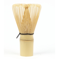 Matcha whisk (Chasen) in white bamboo - Camellia Sinensis