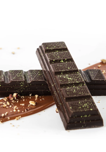 Salted Caramel and Roasted Pecan Chocolate Bar - Couleur Chocolat 50g 