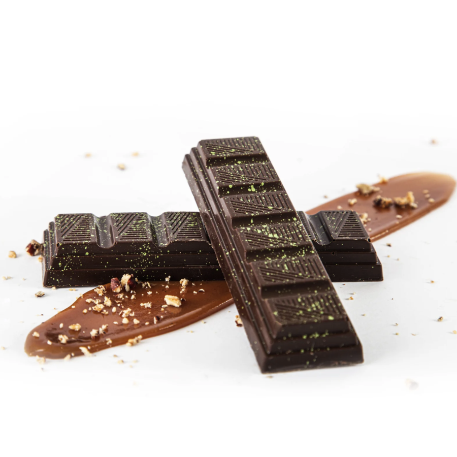 Salted Caramel and Roasted Pecan Chocolate Bar - Couleur Chocolat 50g