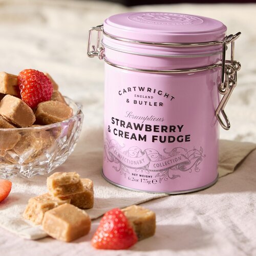 Fudge au fraise et à la crème - Cartwright & Butler 175g 