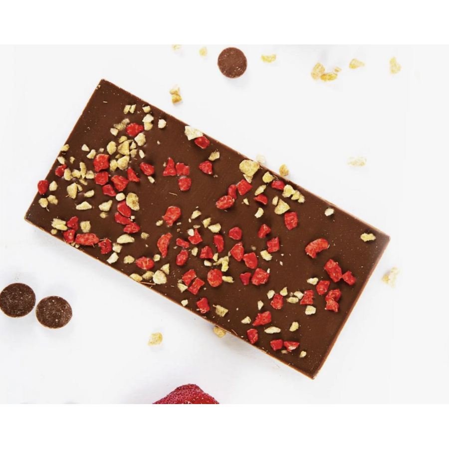 Milk chocolate bar with strawberries and maple sugar - Couleur Chocolat 90g