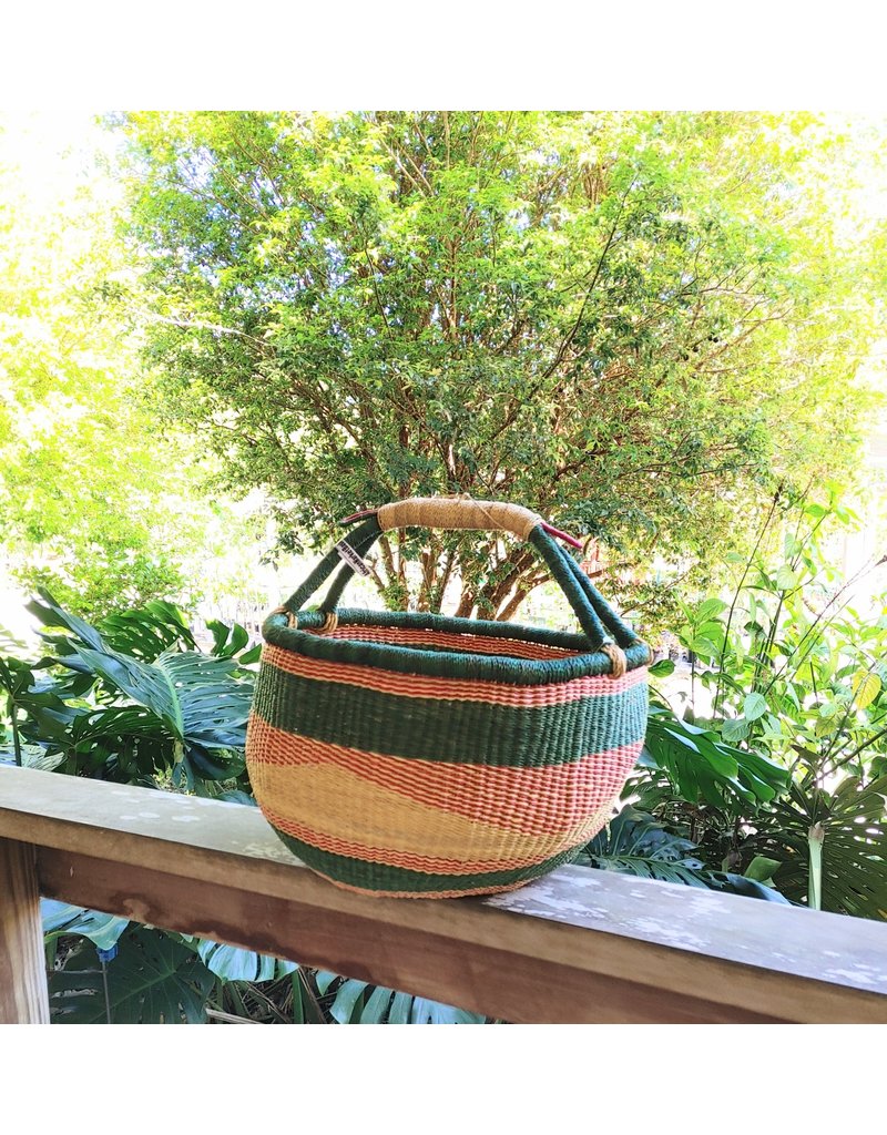 large round wicker baskets