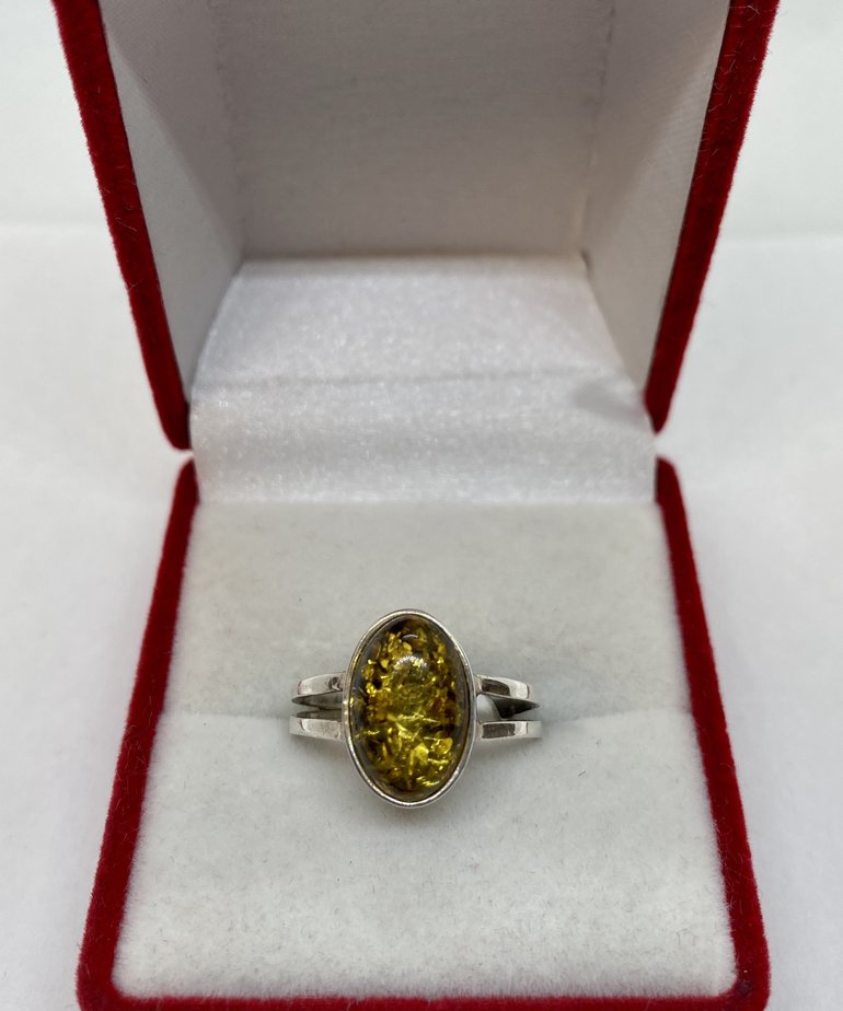 Silver Amber Ring Size 5.5