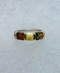 Silver Amber Ring Size 8