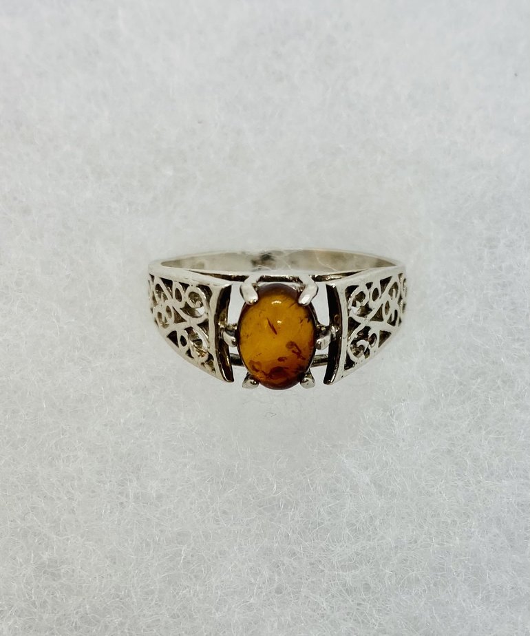 Silver Amber Ring R.9.5