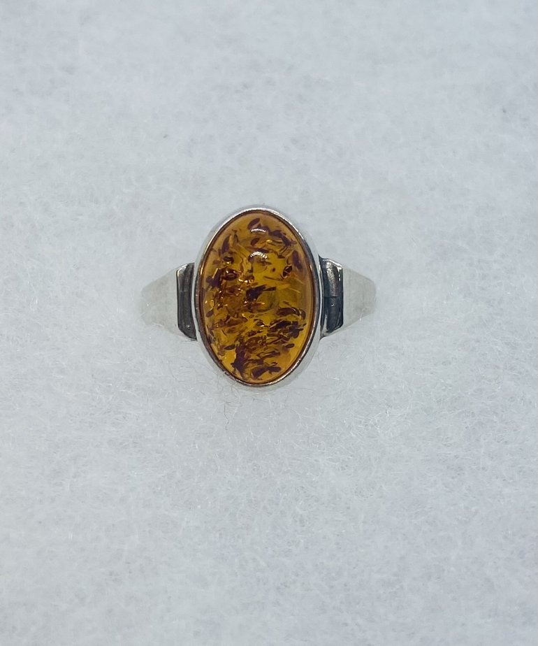 Silver Amber Ring Size 4.5