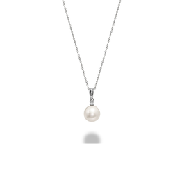 Pearl and Diamond pendant