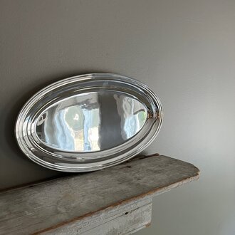 Hotel Silver LTD Vintage Oval Tray 17"