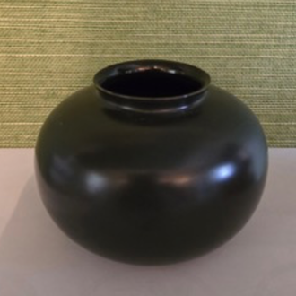 Middle Kingdom Inc Mini Vase - Apple