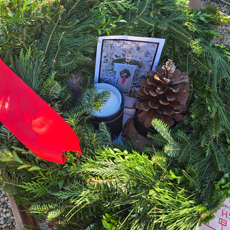 Raleigh Adams Wreath & Candle Package