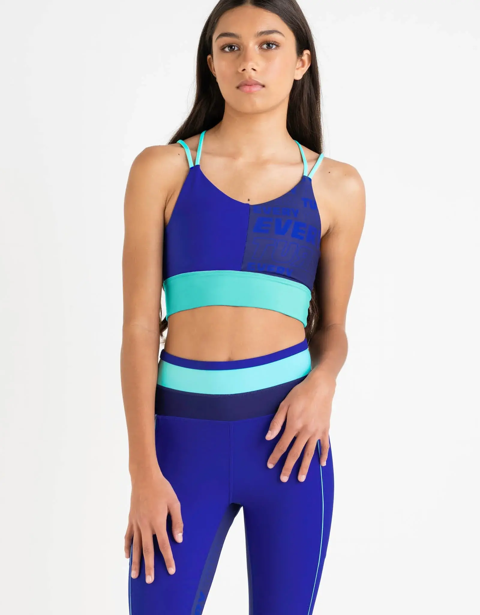 every turn THINK FAST CROP COBALT SIZE8