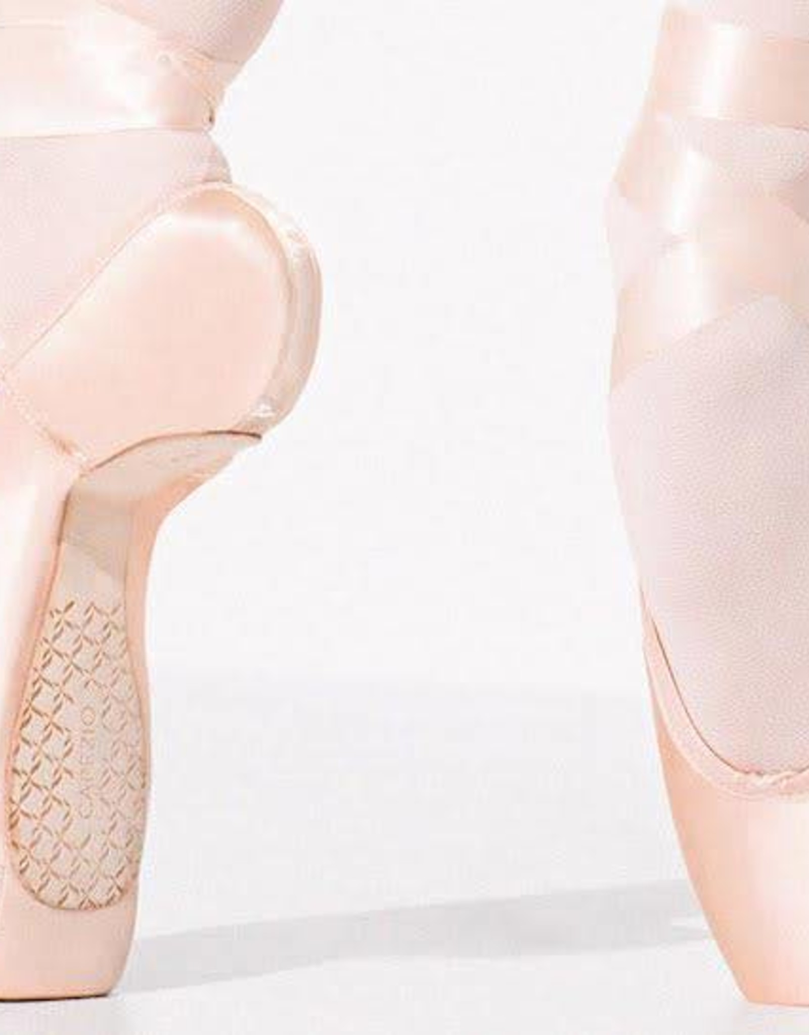 donatella pointe shoes