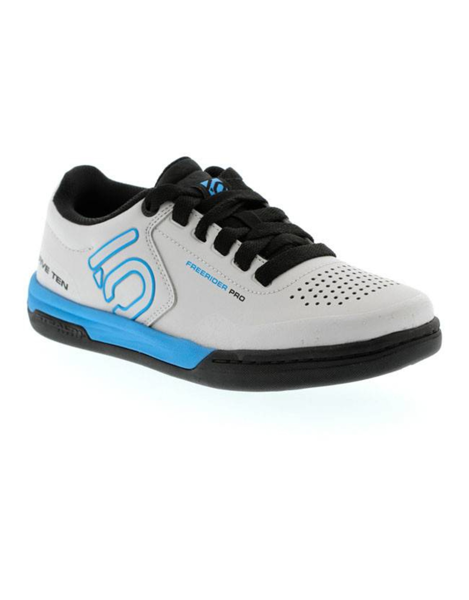 womens flat pedal shoes