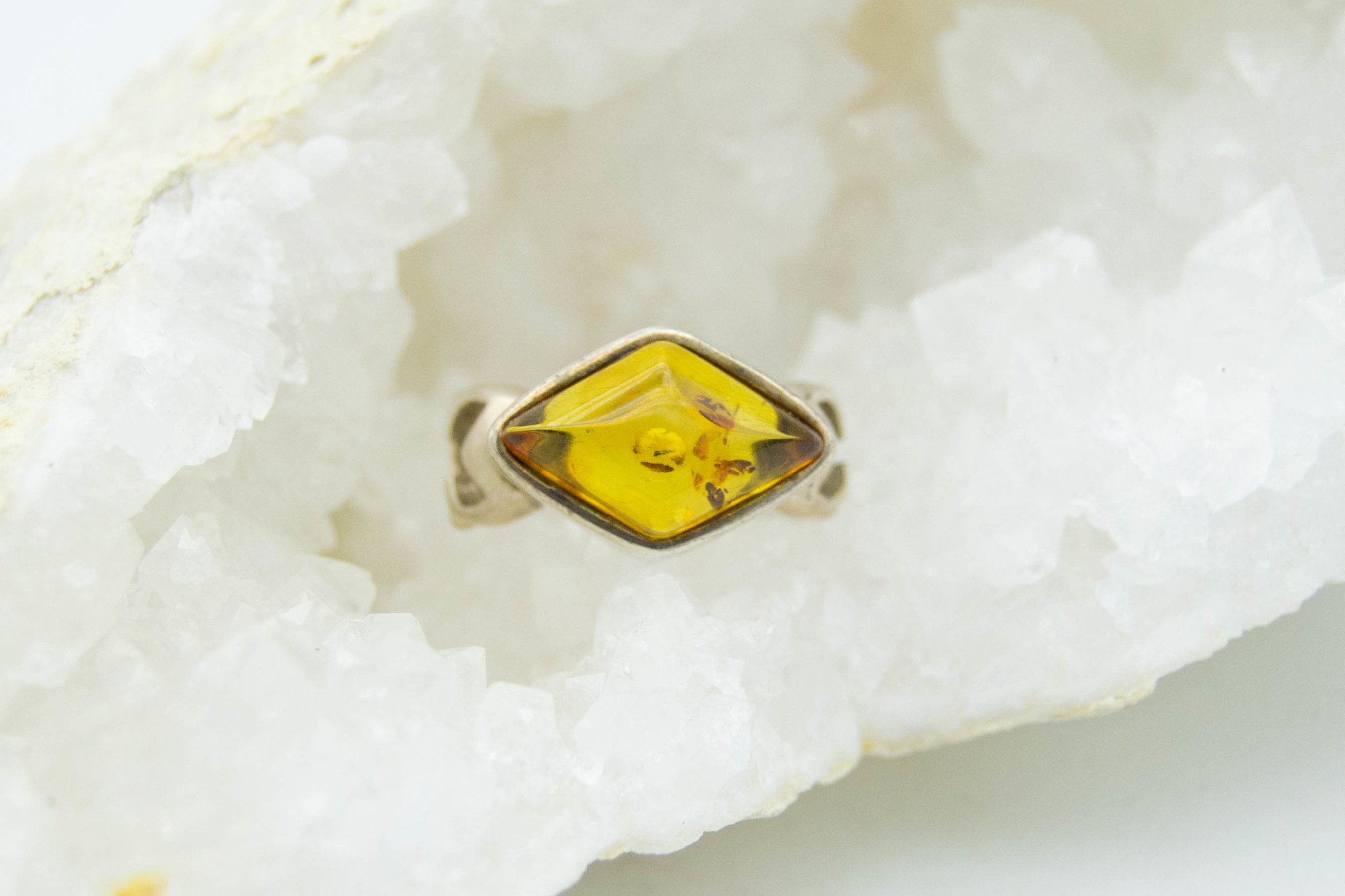 Amber Ring - Losange