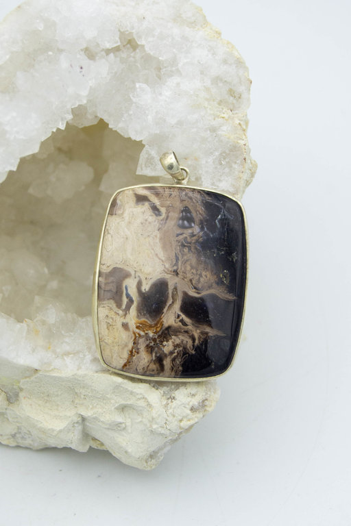 Jasper Pendant - ruine