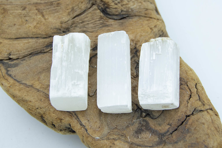 Rough Selenite