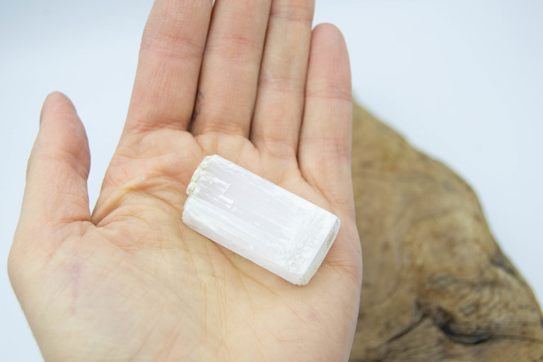 Rough Selenite