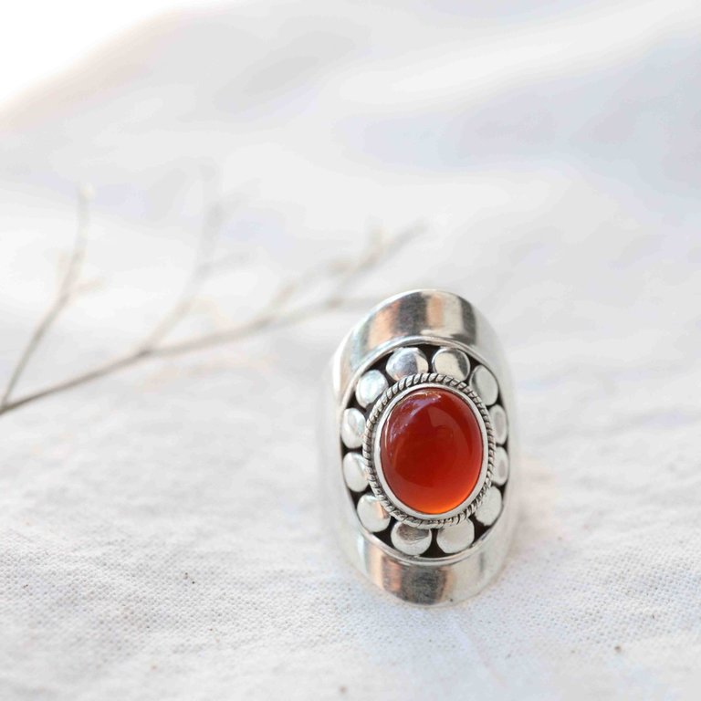 Carnelian Ring - Camelia