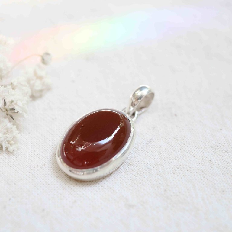 Carnelian Pendant - Pavot