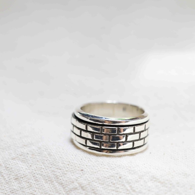 Silver Ring - Brique