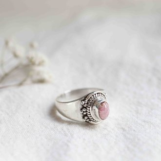 Rhodochrosite Ring - Solaire